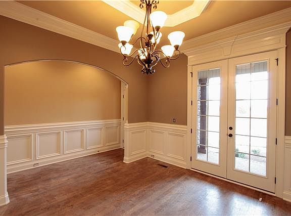 2nd image of 1664 Foxland Blvd #1241