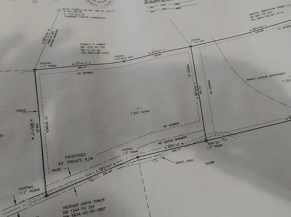 Moonshine Ln, Yadkinville, NC 27055