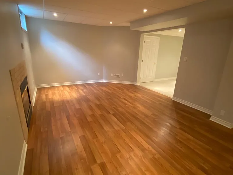 46 Chatsworth Ct #BASEMENT — Photo 4