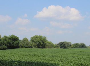 1 County Rd E, North Prairie, WI 53153