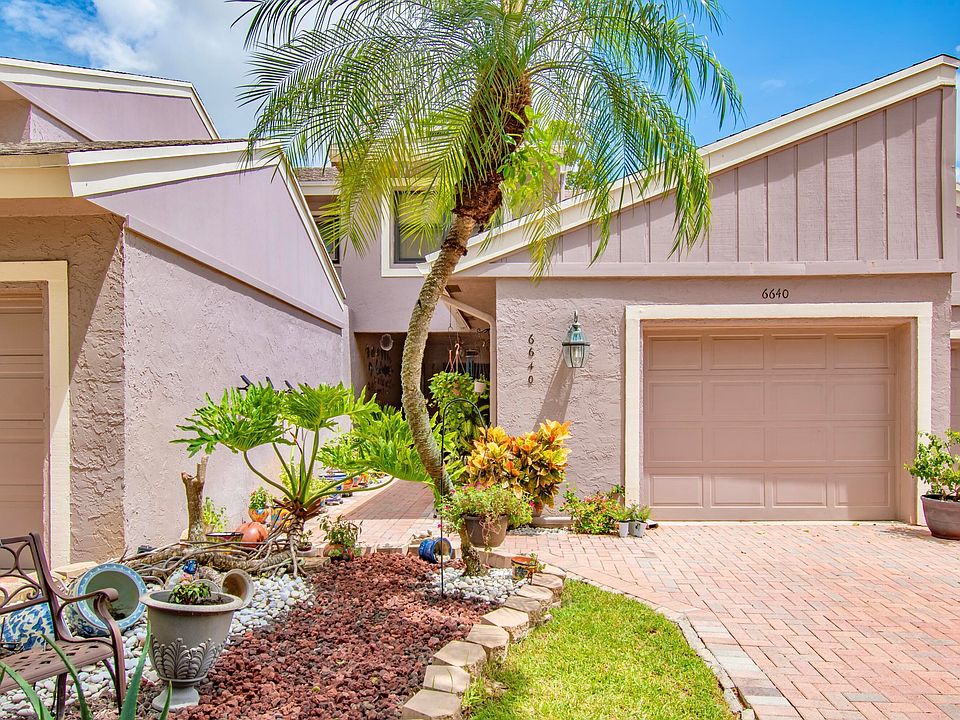 1st image of 6640 Thornhill Court