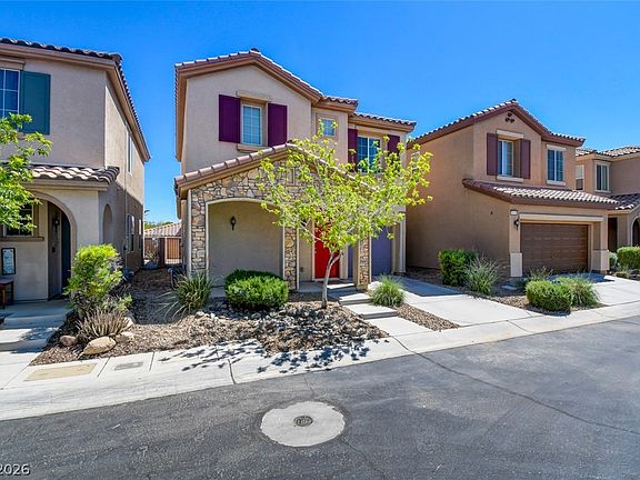 2nd image of 10530 La Campana St