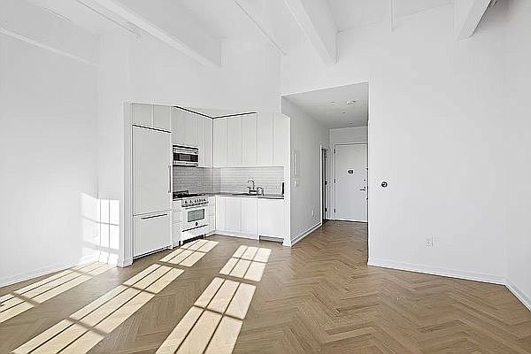 1st image of 184 Kent Ave APT A-207
