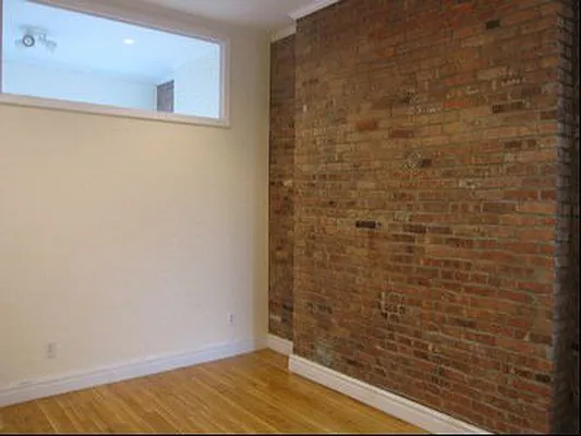 Rented by Centennial Properties NY | media 5