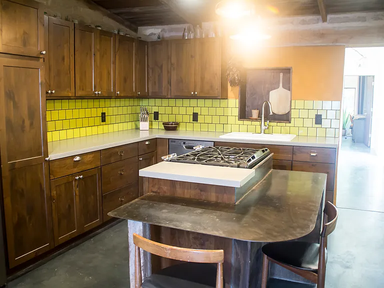 145 W Kennedy St #1 — Photo 4