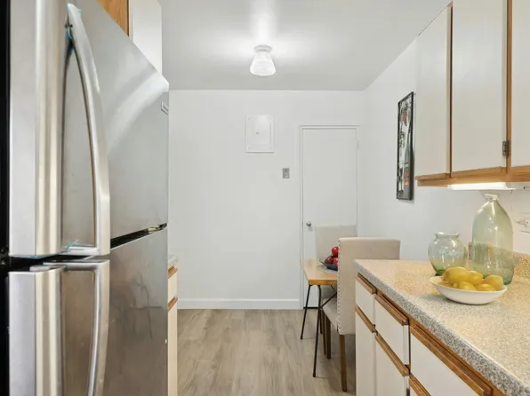 1270 5th Avenue image 10 of 12