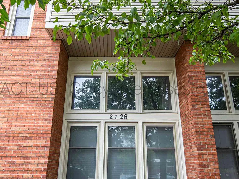2126A Gilbert Ave — Photo 25