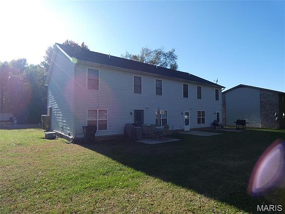 5th image of 2112 E Belle Ave