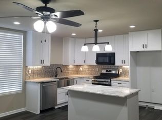 200 E Clark St, Blooming Grove, TX 76626