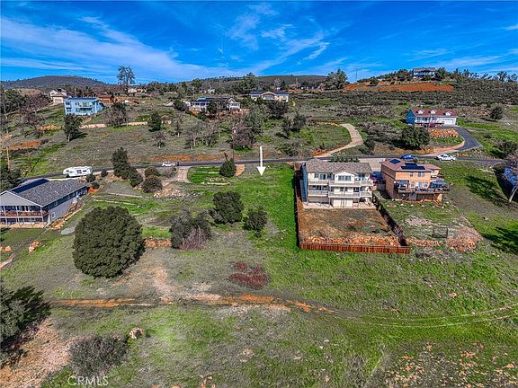 2nd image of 19993 Powder Horn Rd Lot 2