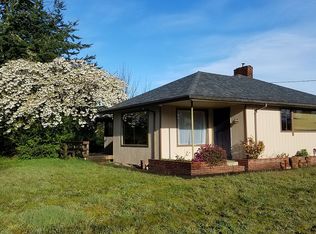 2645 N 15th Ct, Coos Bay, OR 97420