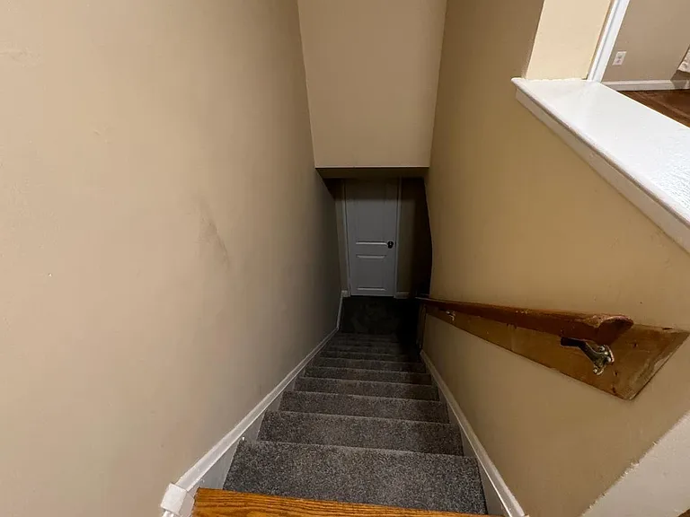 1513 Aldeney Ave — Photo 34