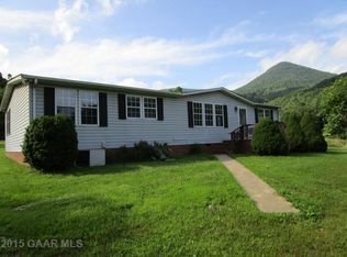 422 Hackens Rd, Lexington, VA 24450