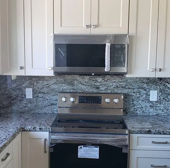 556 Tilling Way #2 — Photo 9