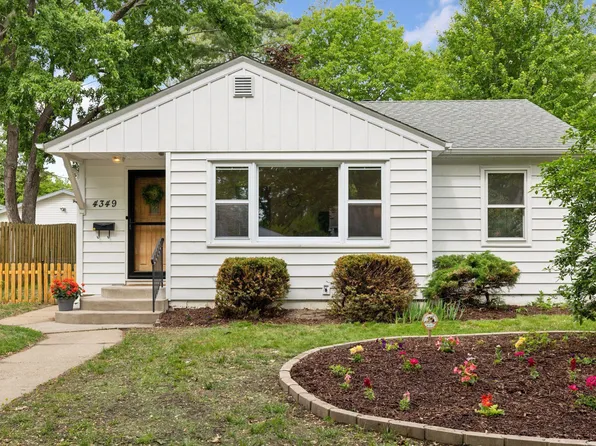 4349 Welcome Ave N, Crystal, MN 55422