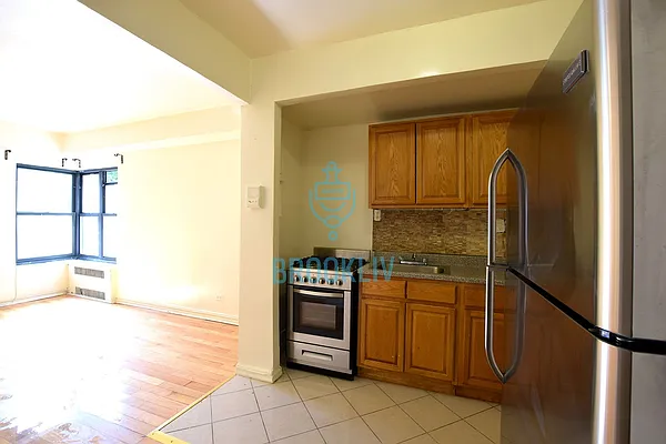 Rented by null | media 8