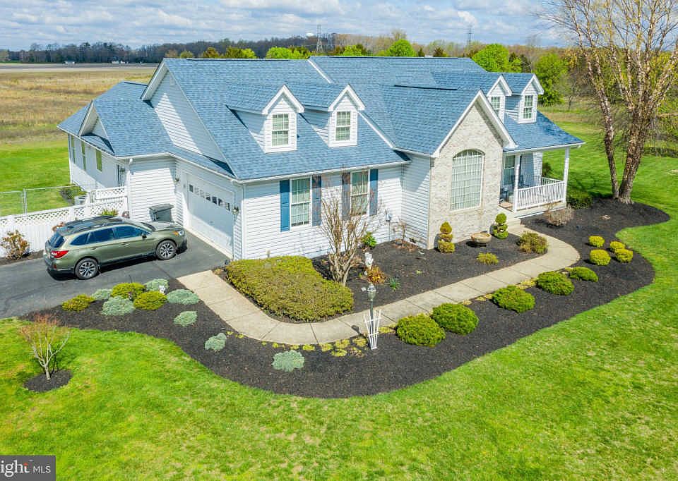 1st image of 29111 Redstone Ln