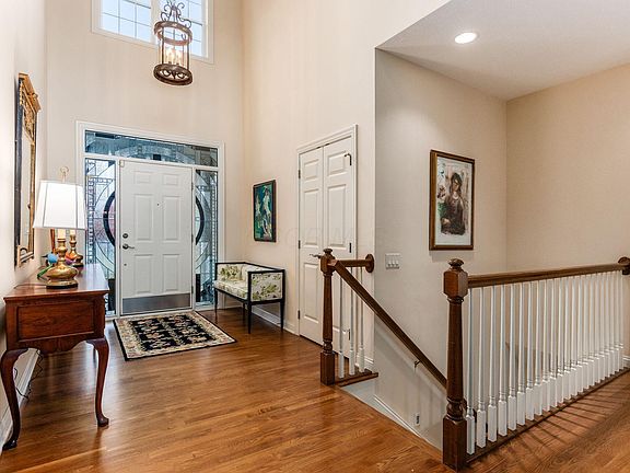 5th image of 6976 Aiken Pl