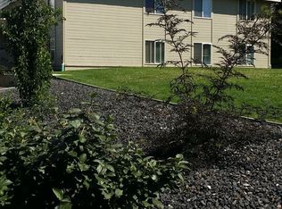 209 Canyon Dr APT 33, Prosser, WA 99350