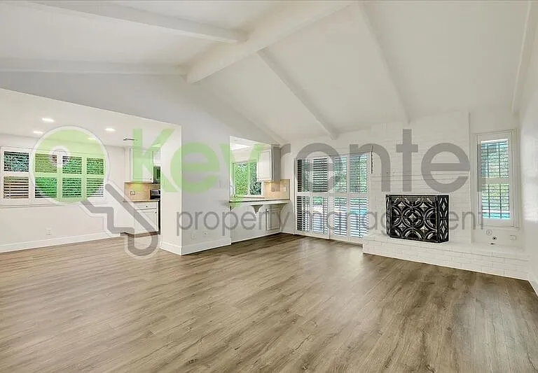 304 Diamond Oaks Rd — Photo 10