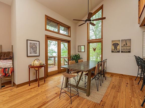2nd image of 857 Buckhead Dr