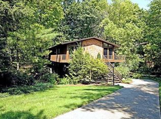 5992 Crittenden Dr, Cincinnati, OH 45244