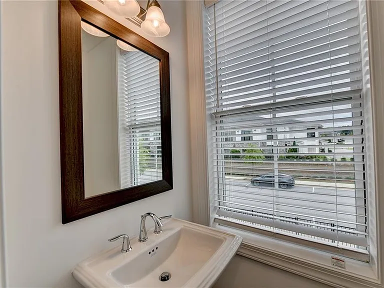 603 Millcroft Blvd — Photo 22