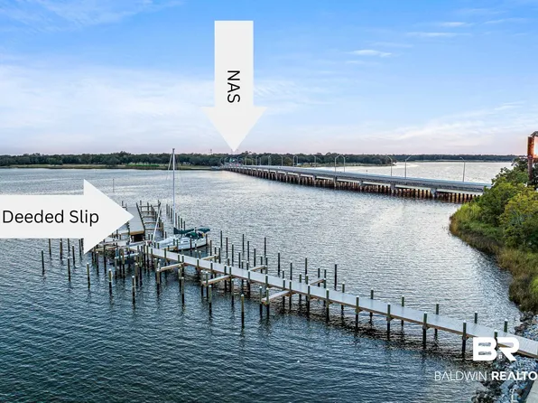 612 S 1st St APT 24, Perdido Key, FL 32507