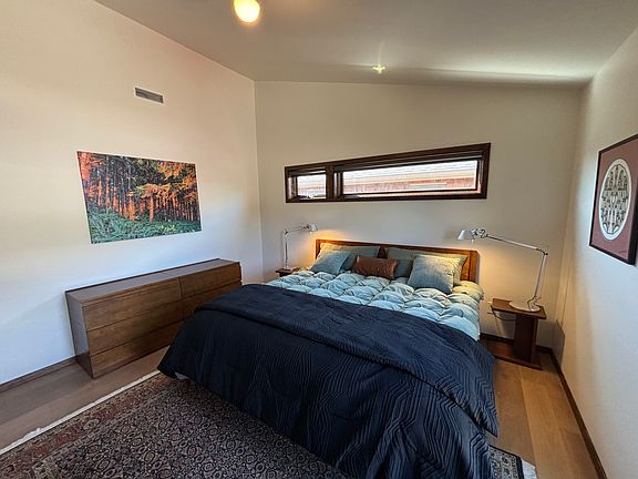 3rd image of 287 Laneda Ave #B
