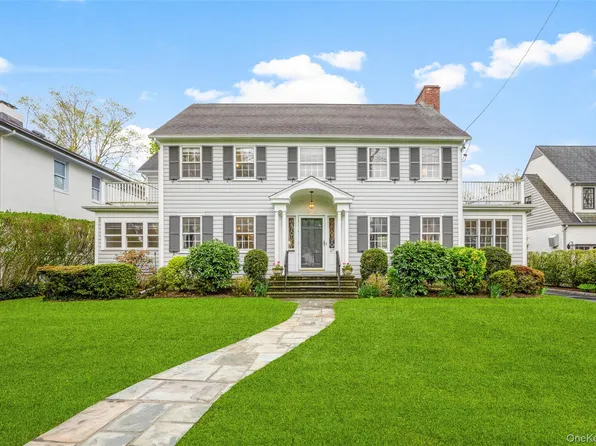 27 Oak Avenue, Larchmont, NY 10538