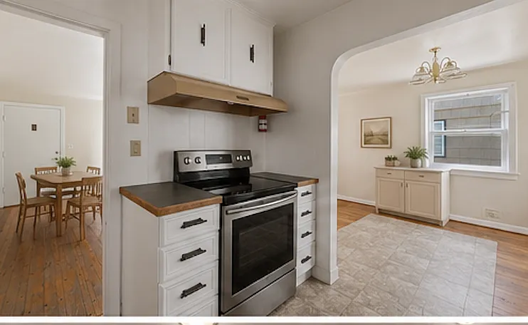 1010 N Union Ave — Photo 4
