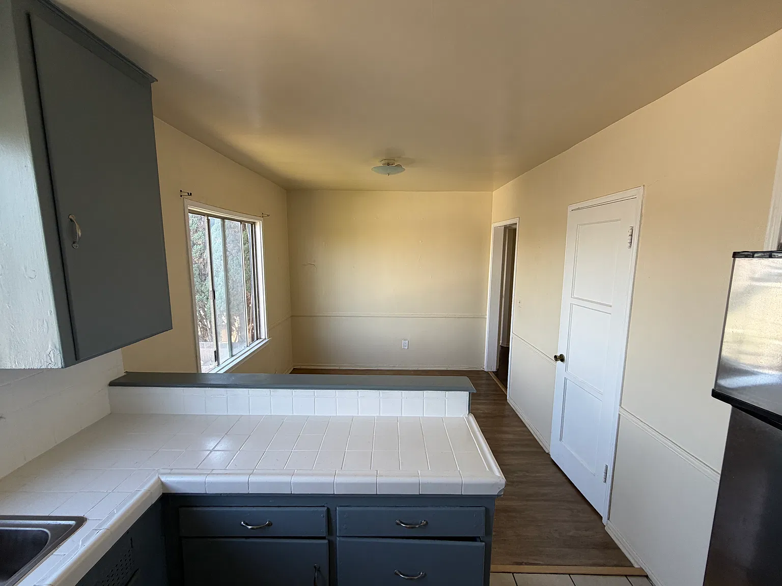 2 bed, $2,995 — Photo 4
