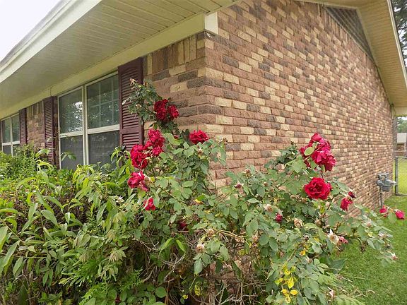 2nd image of 4108 Arbor Dr
