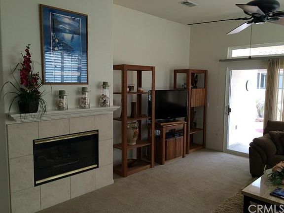 4th image of 387 Brooklawn Dr