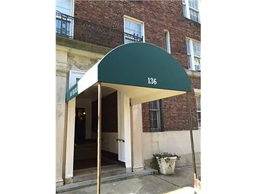 Rented by Douglas Elliman | media 22