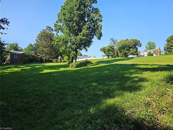 2nd image of 000 S Brenhaven Dr