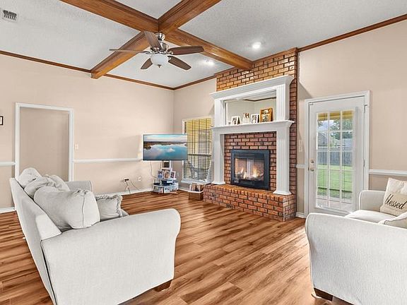 3rd image of 5508 Cliffwood Dr