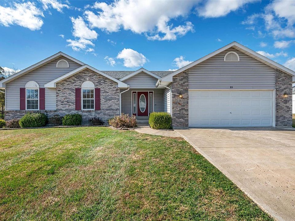 1st image of 33 Scarlet Oak Ct