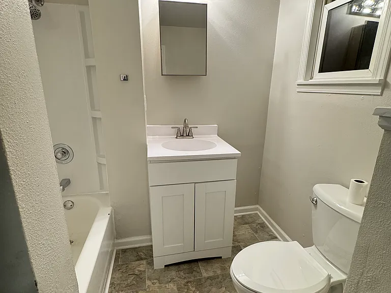 234 Foster St — Photo 8
