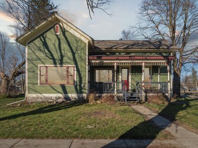 43 E Maple St NE, Cedar Springs, MI, 49319