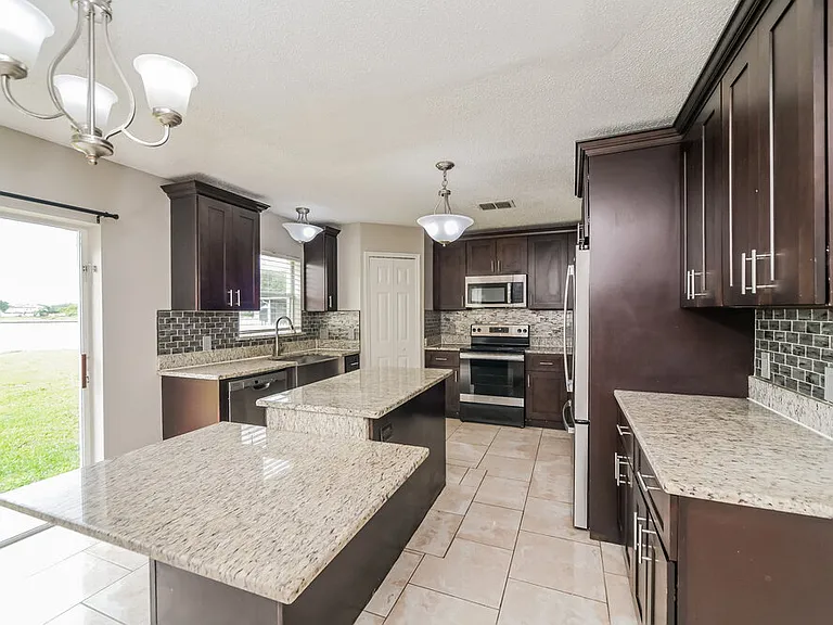 2346 Andrews Valley Dr — Photo 8