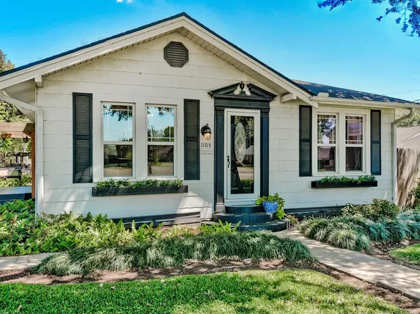 1105 Llano St, Port Neches, TX 77651