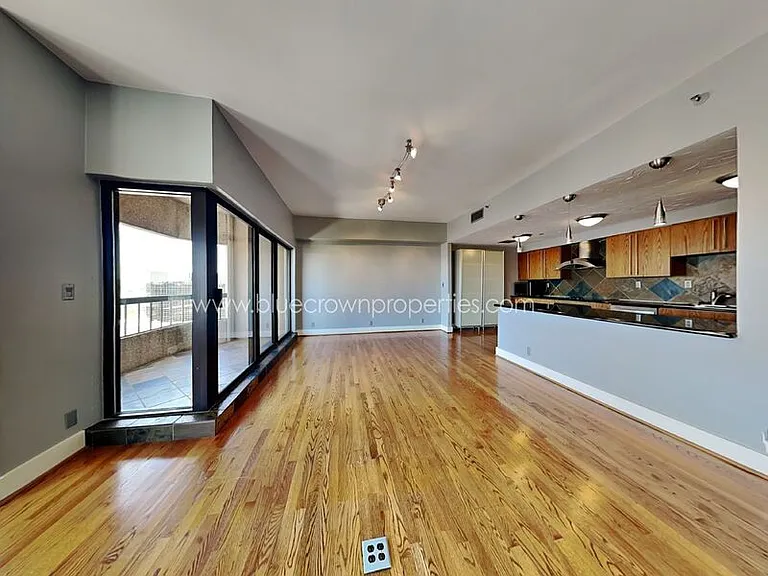 3030 McKinney Ave #1703 — Photo 2