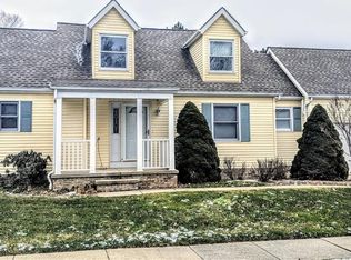 139 E 289th St, Willowick, OH
