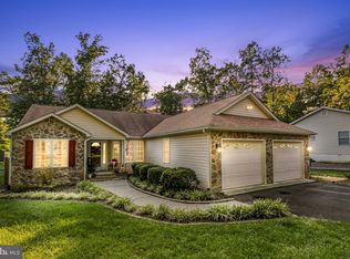 112 Monticello Cir, Locust Grove, VA 22508