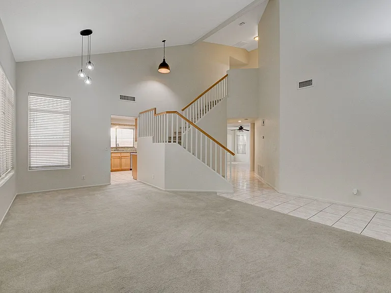 8621 Sierra Cima Ln — Photo 5