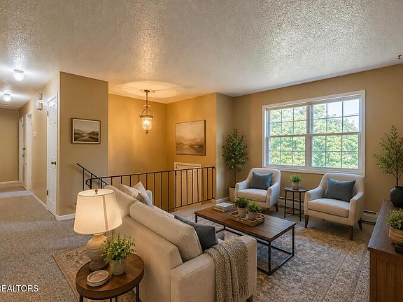 5th image of 6217 Starhurst Dr