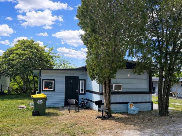 30 Wafford St, Umatilla, FL 32784