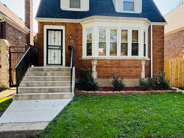 (undisclosed Address), Chicago, IL 60620