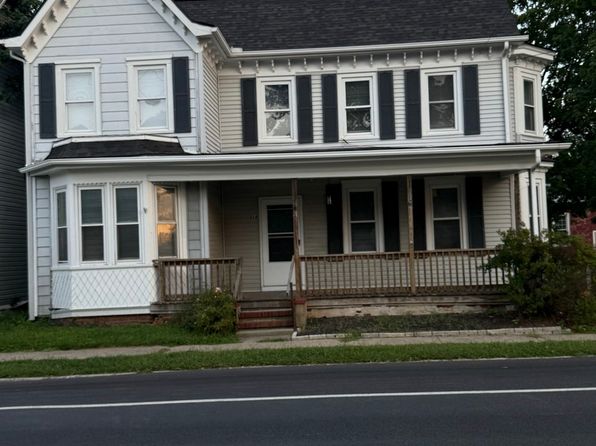 214 Main St